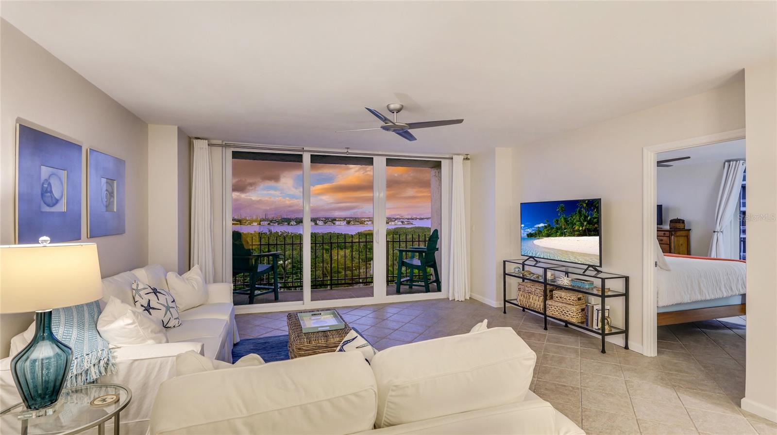 Image 7 of 64 For 1212 Benjamin Franklin Drive 909