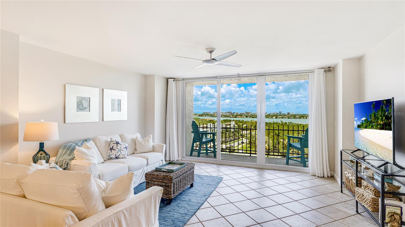 Image 8 of 64 For 1212 Benjamin Franklin Drive 909