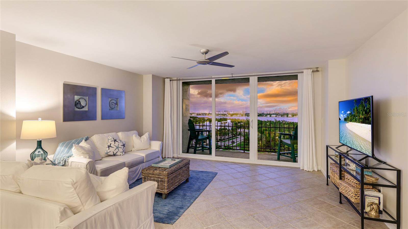 Image 9 of 64 For 1212 Benjamin Franklin Drive 909