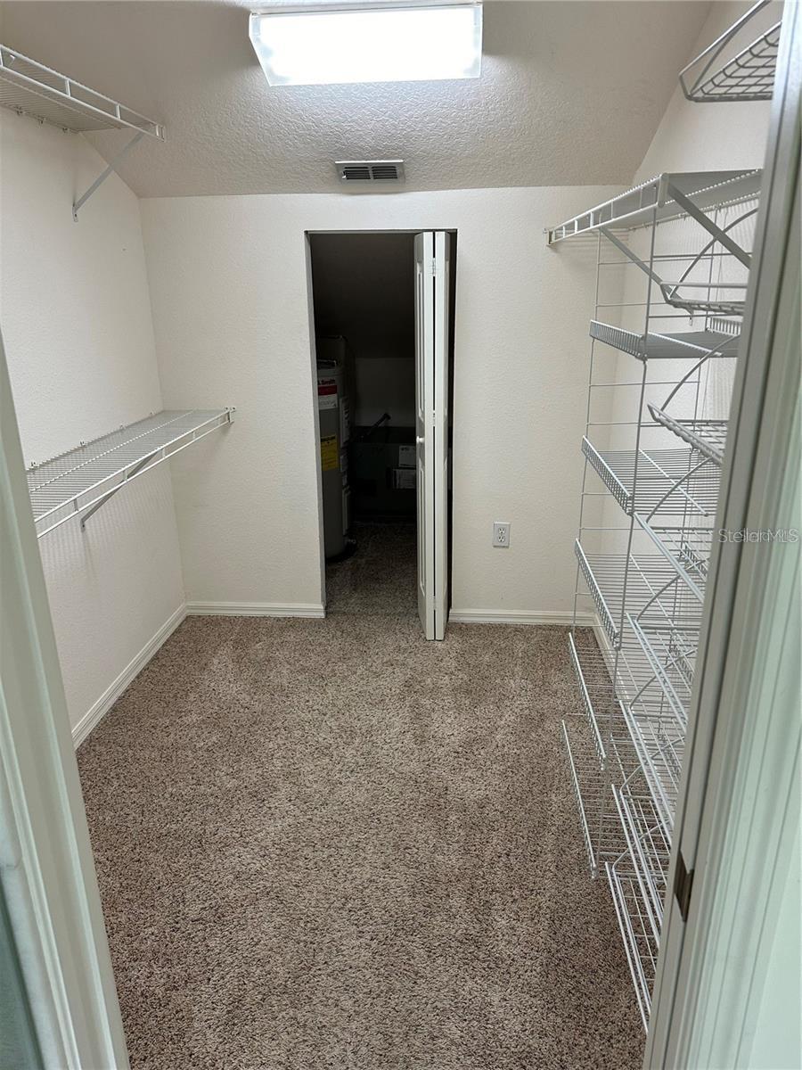 Image 15 of 49 For 4275 Castlebridge Lane 1324