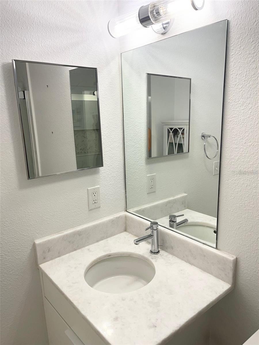 Image 22 of 49 For 4275 Castlebridge Lane 1324