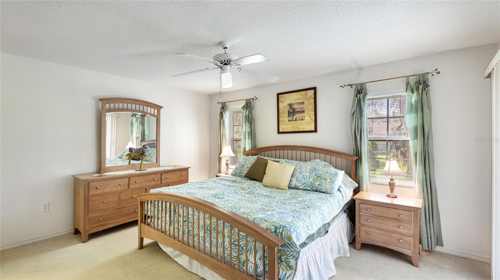 Image 14 of 31 For 7044 Woodside Oaks Circle 9