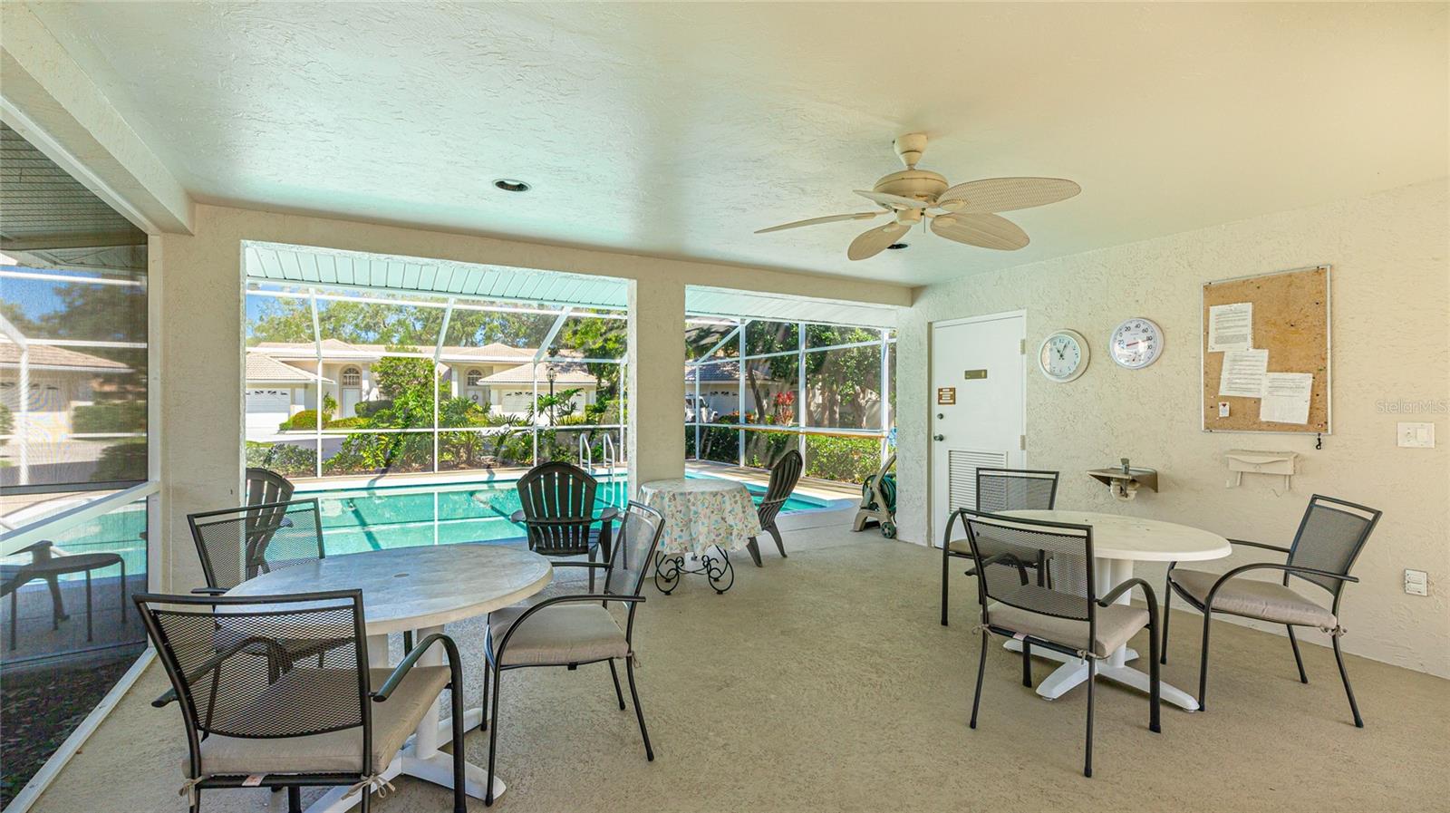 Image 27 of 31 For 7044 Woodside Oaks Circle 9