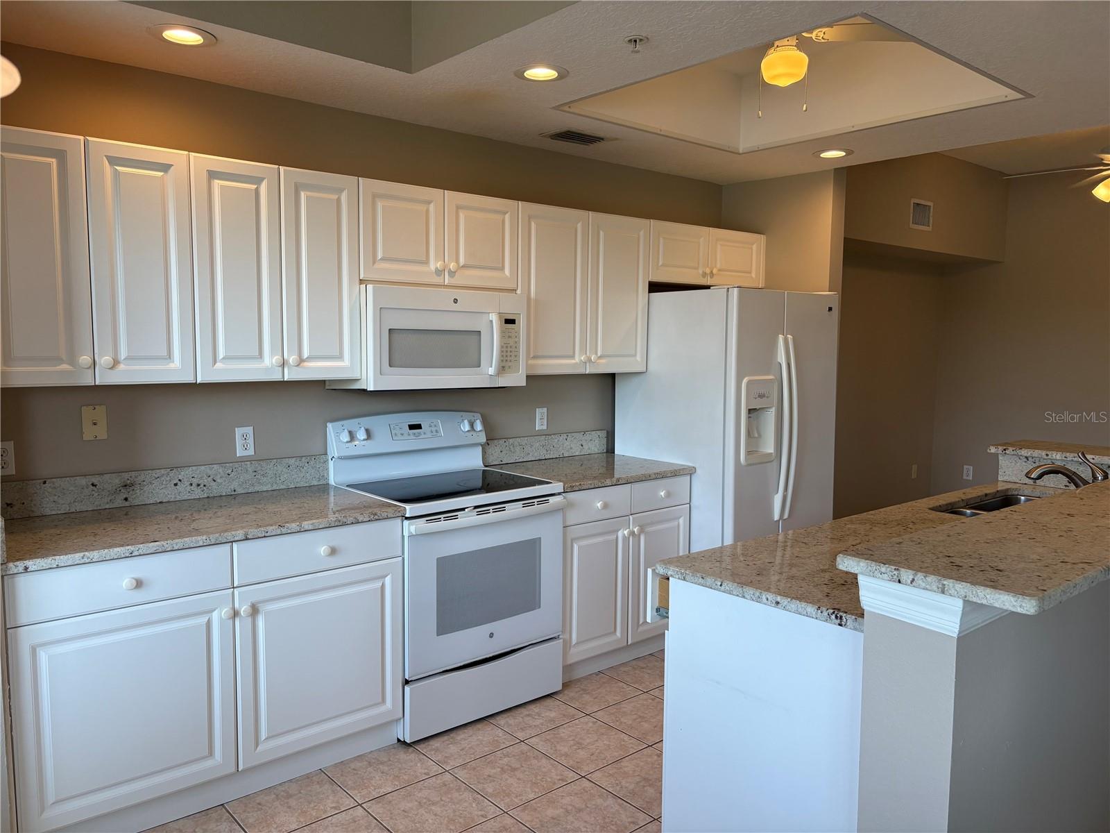 Image 11 of 31 For 5330 Hyland Hills Avenue 2314