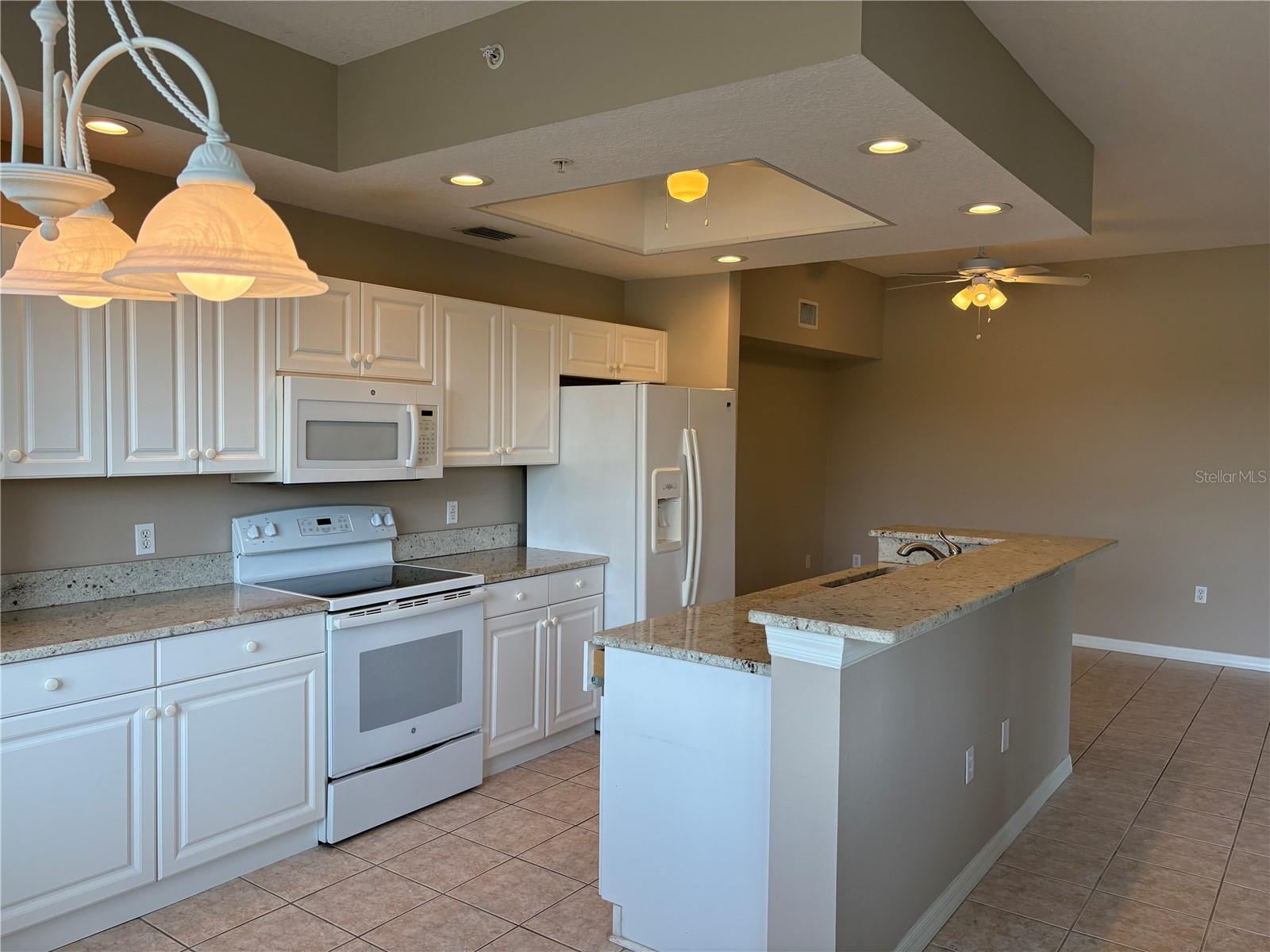 Image 6 of 31 For 5330 Hyland Hills Avenue 2314