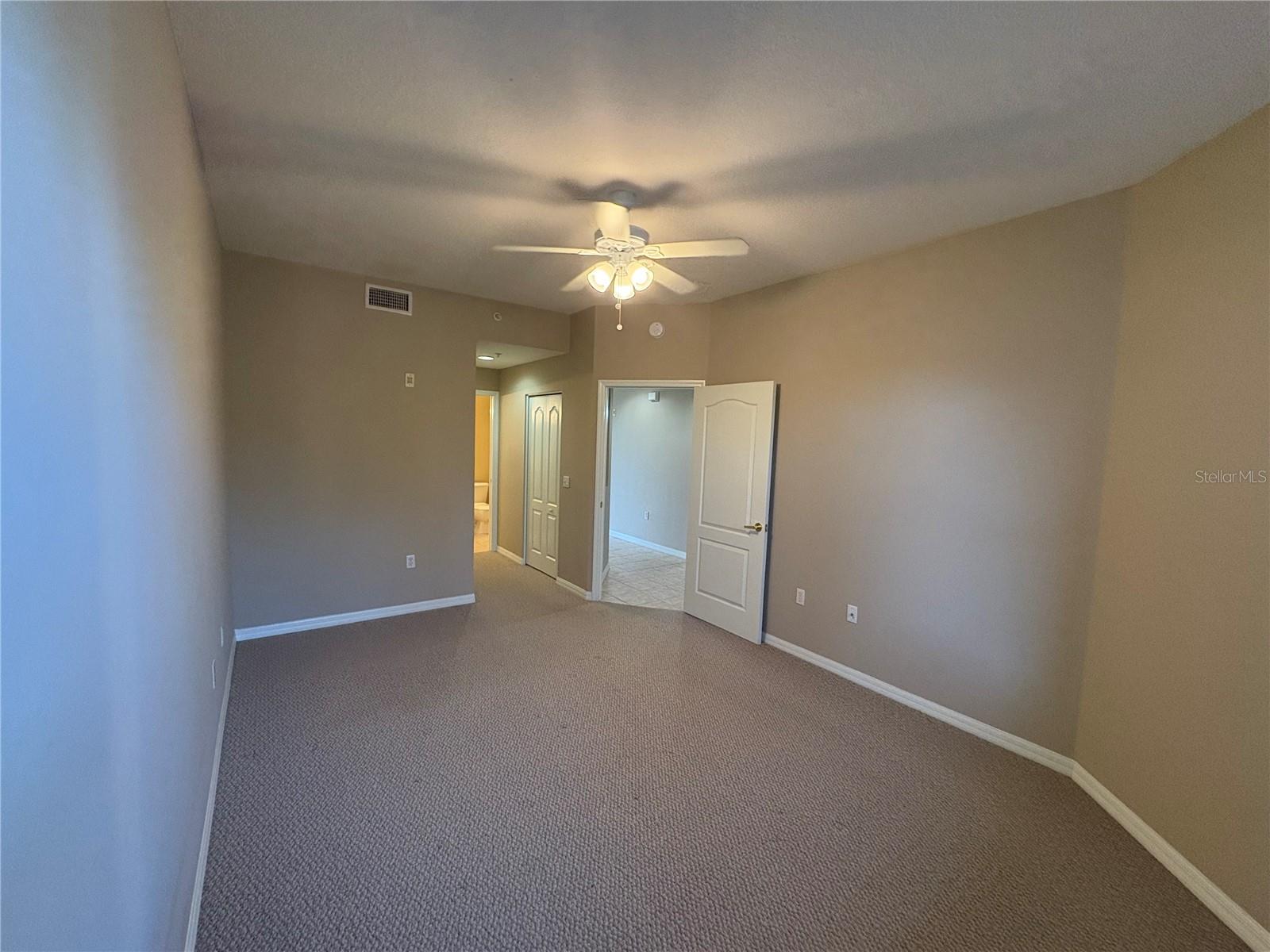 Image 9 of 31 For 5330 Hyland Hills Avenue 2314