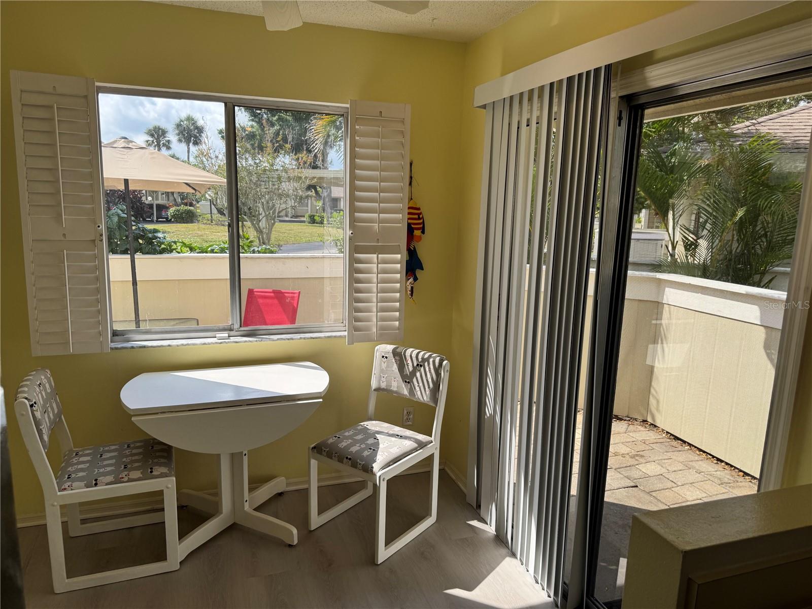 Image 21 of 52 For 3002 Sail Pointe Circle 1b