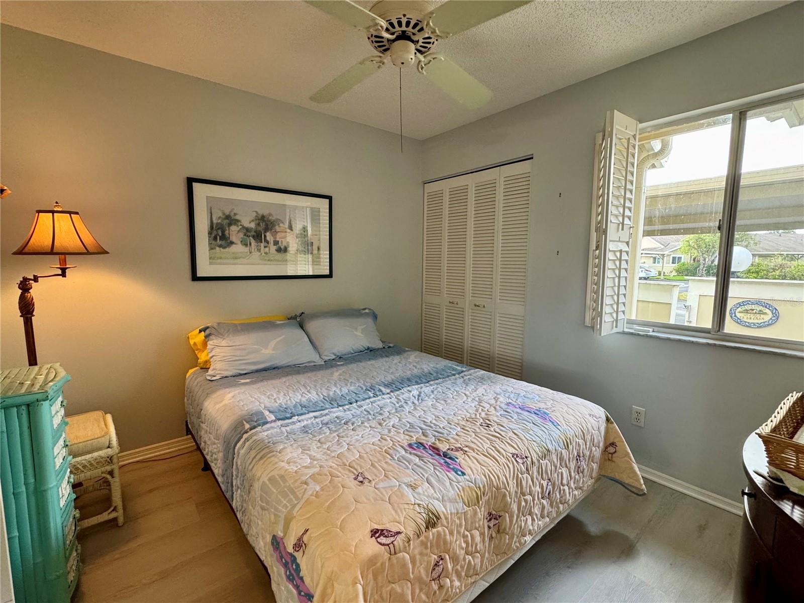 Image 40 of 52 For 3002 Sail Pointe Circle 1b