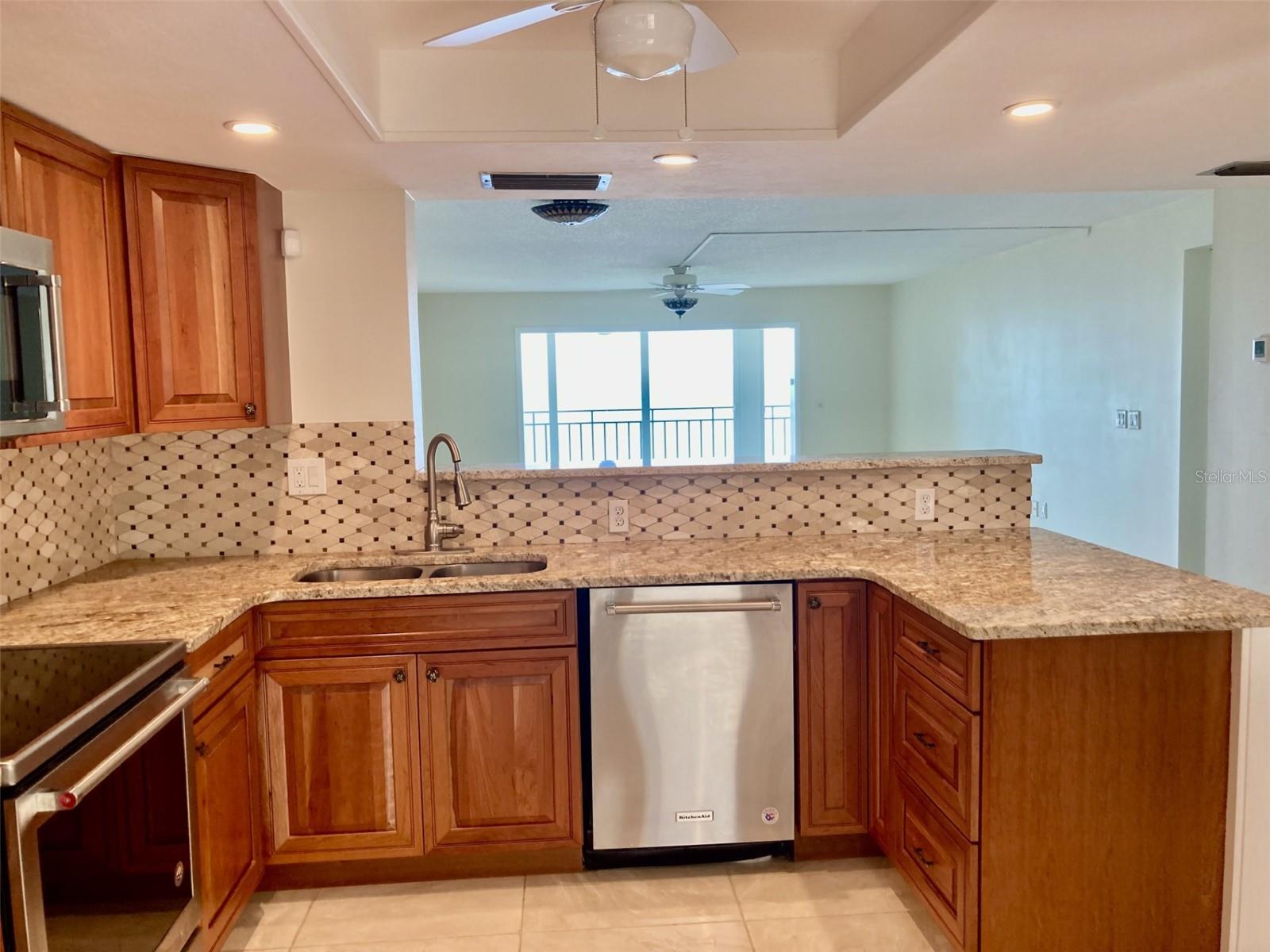 Image 12 of 26 For 6430 Sun Eagle Lane 203