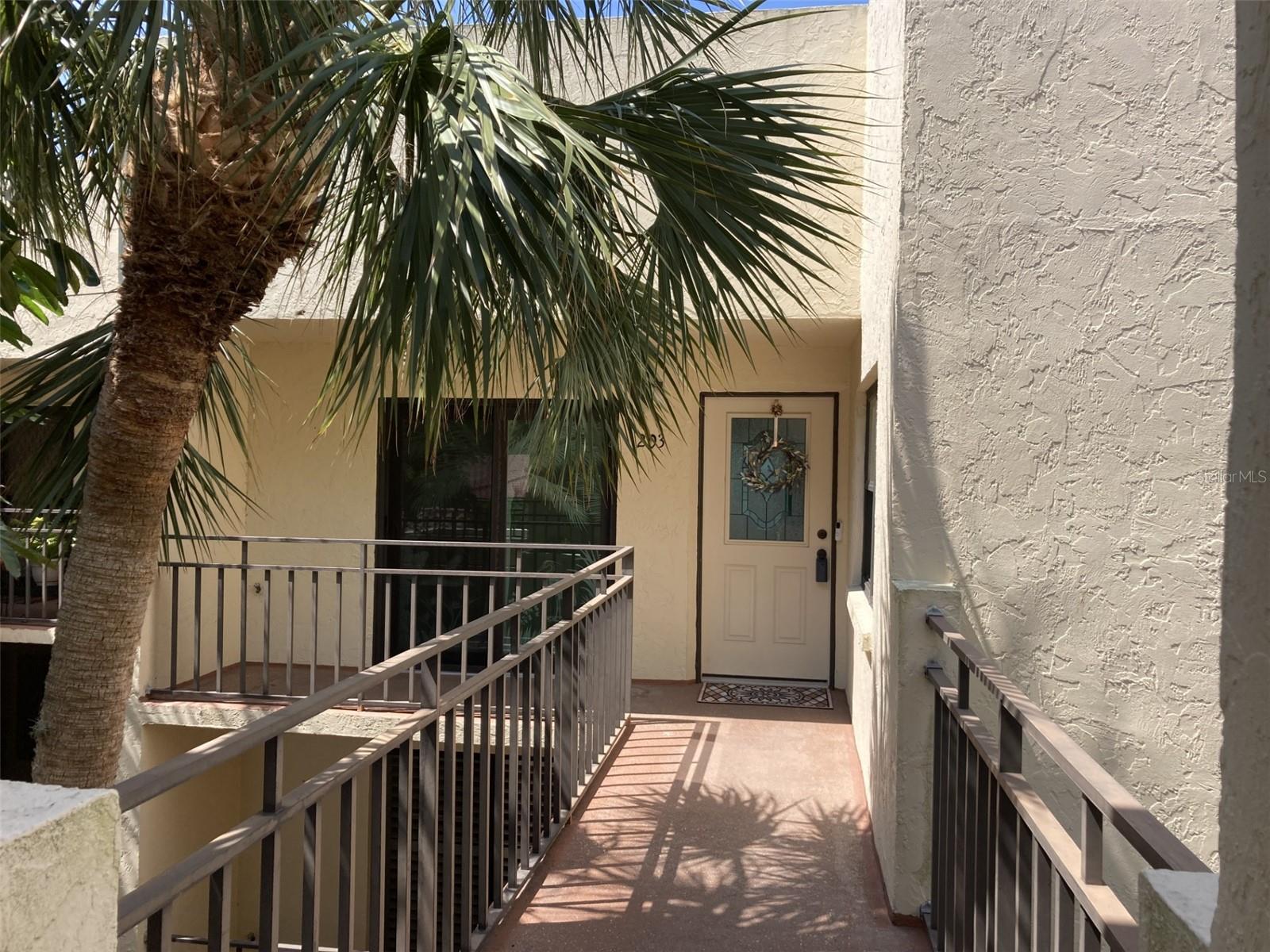 Image 5 of 26 For 6430 Sun Eagle Lane 203
