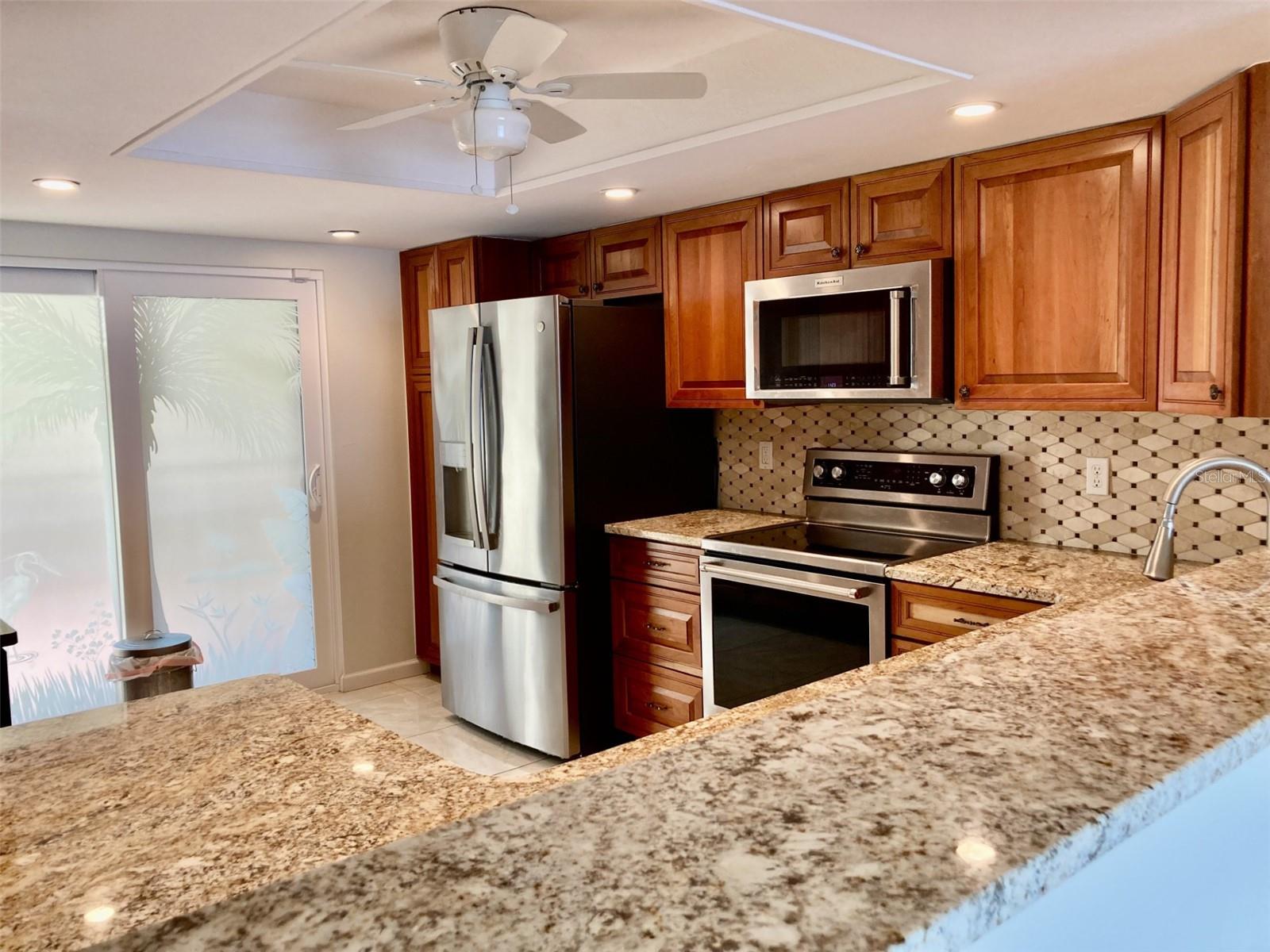 Image 8 of 26 For 6430 Sun Eagle Lane 203