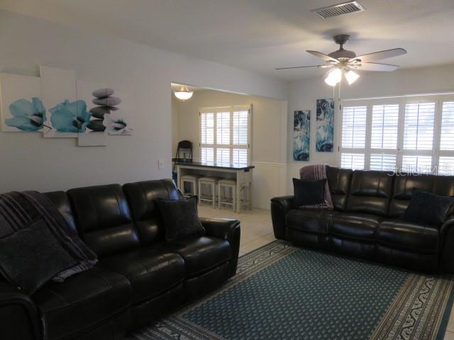 Image 16 of 41 For 7207 15th Avenue Drive W