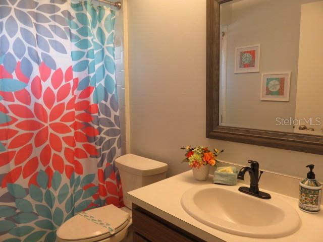 Image 28 of 41 For 7207 15th Avenue Drive W