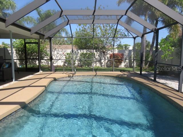 Image 34 of 41 For 7207 15th Avenue Drive W