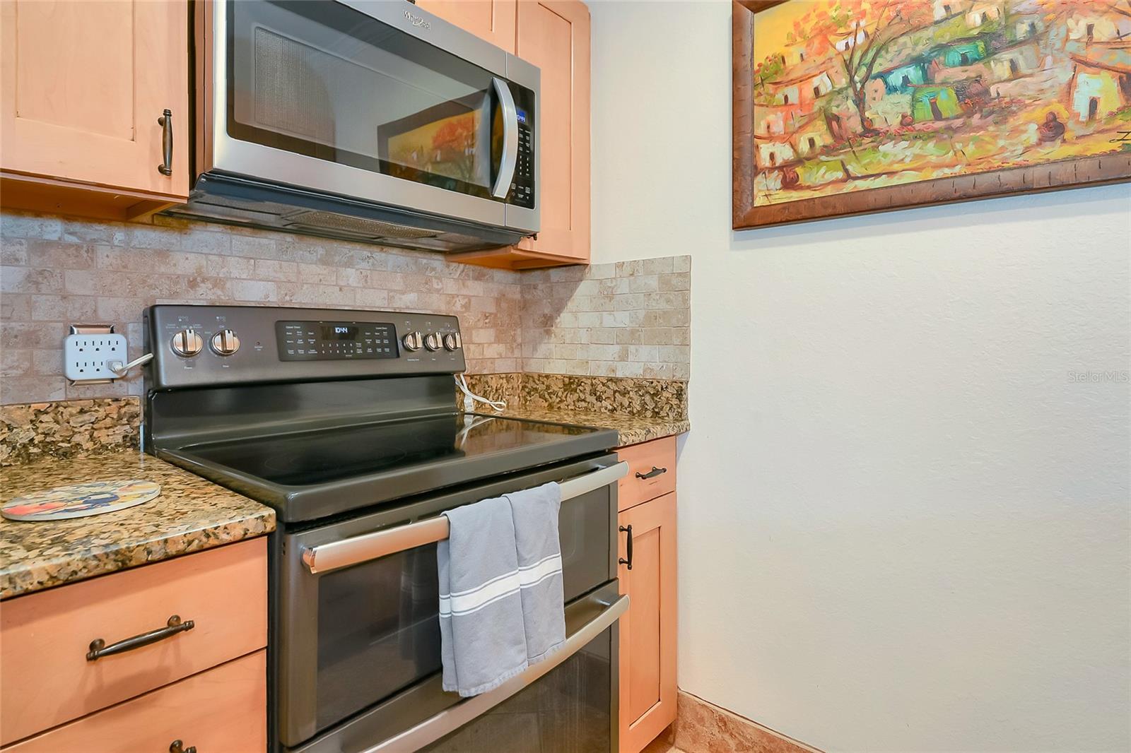 Image 14 of 90 For 850 Tamiami Trail 431