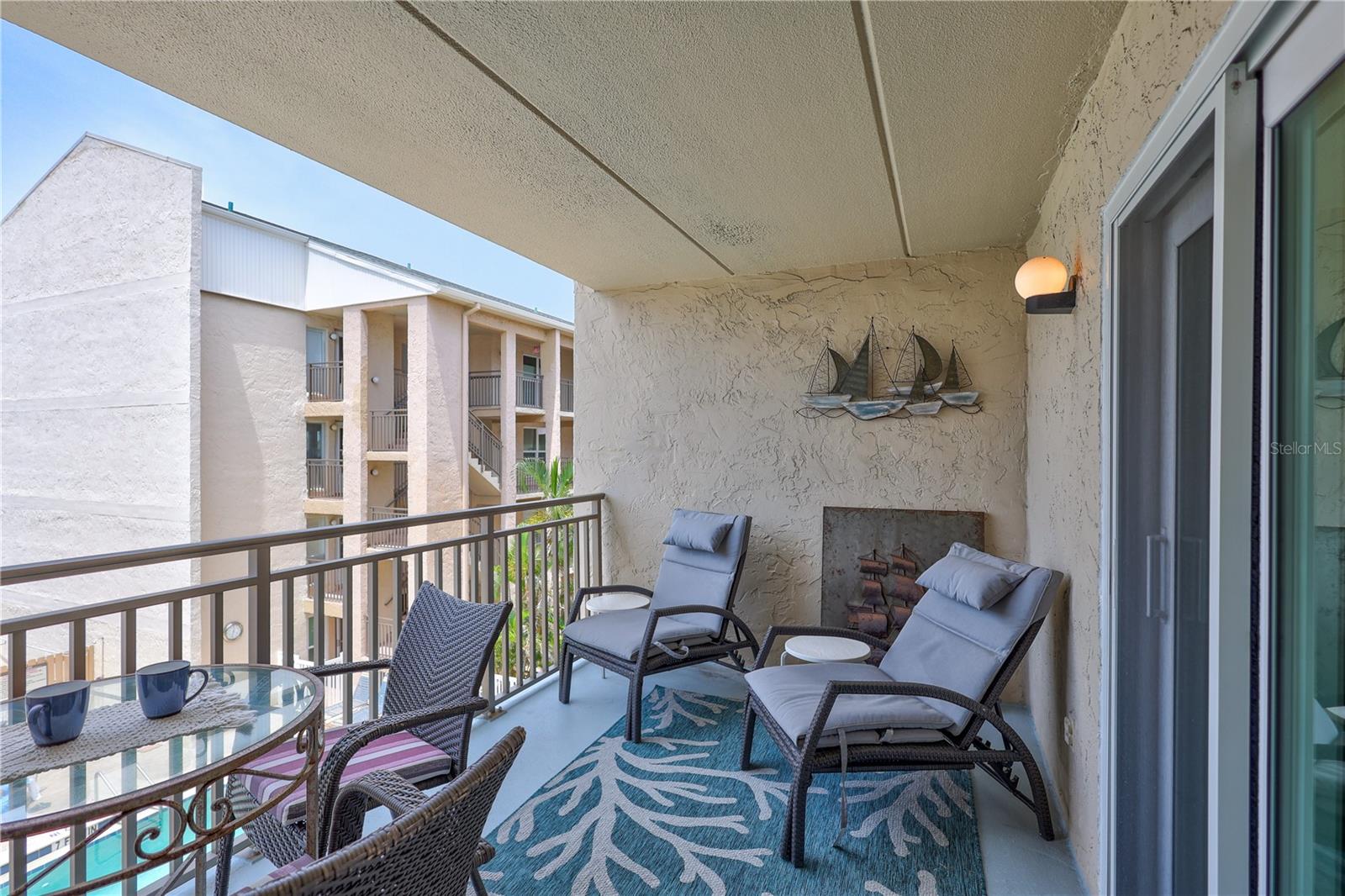 Image 12 of 68 For 845 Benjamin Franklin Drive 302
