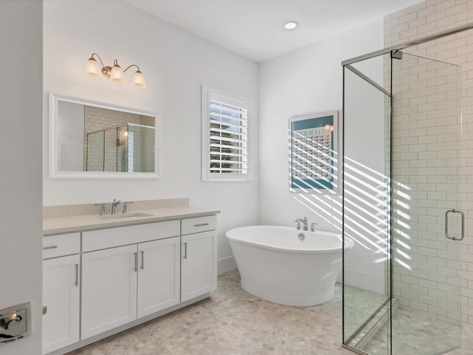 Image 16 of 28 For 8331 Sea Glass Court