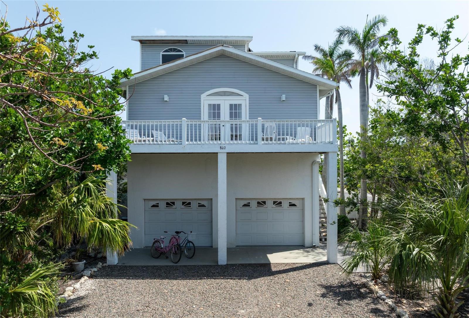 Image 9 of 55 For 802 Bay Boulevard