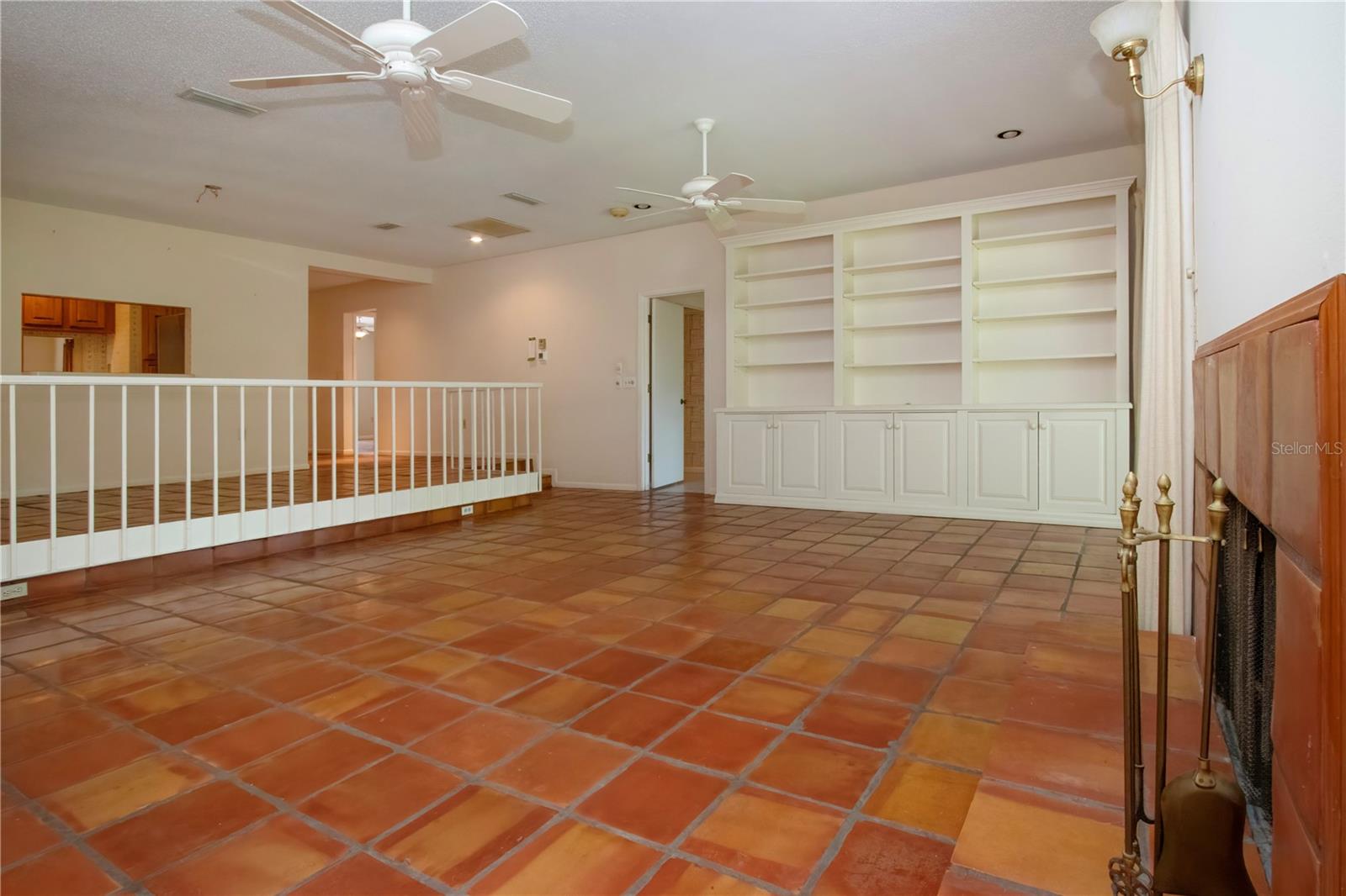 Image 16 of 48 For 4812 Kestral Park Circle 20