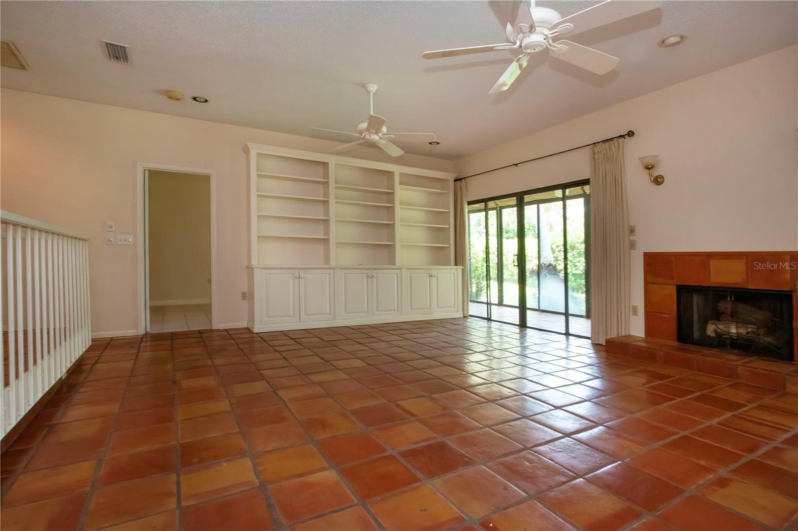 Image 18 of 48 For 4812 Kestral Park Circle 20