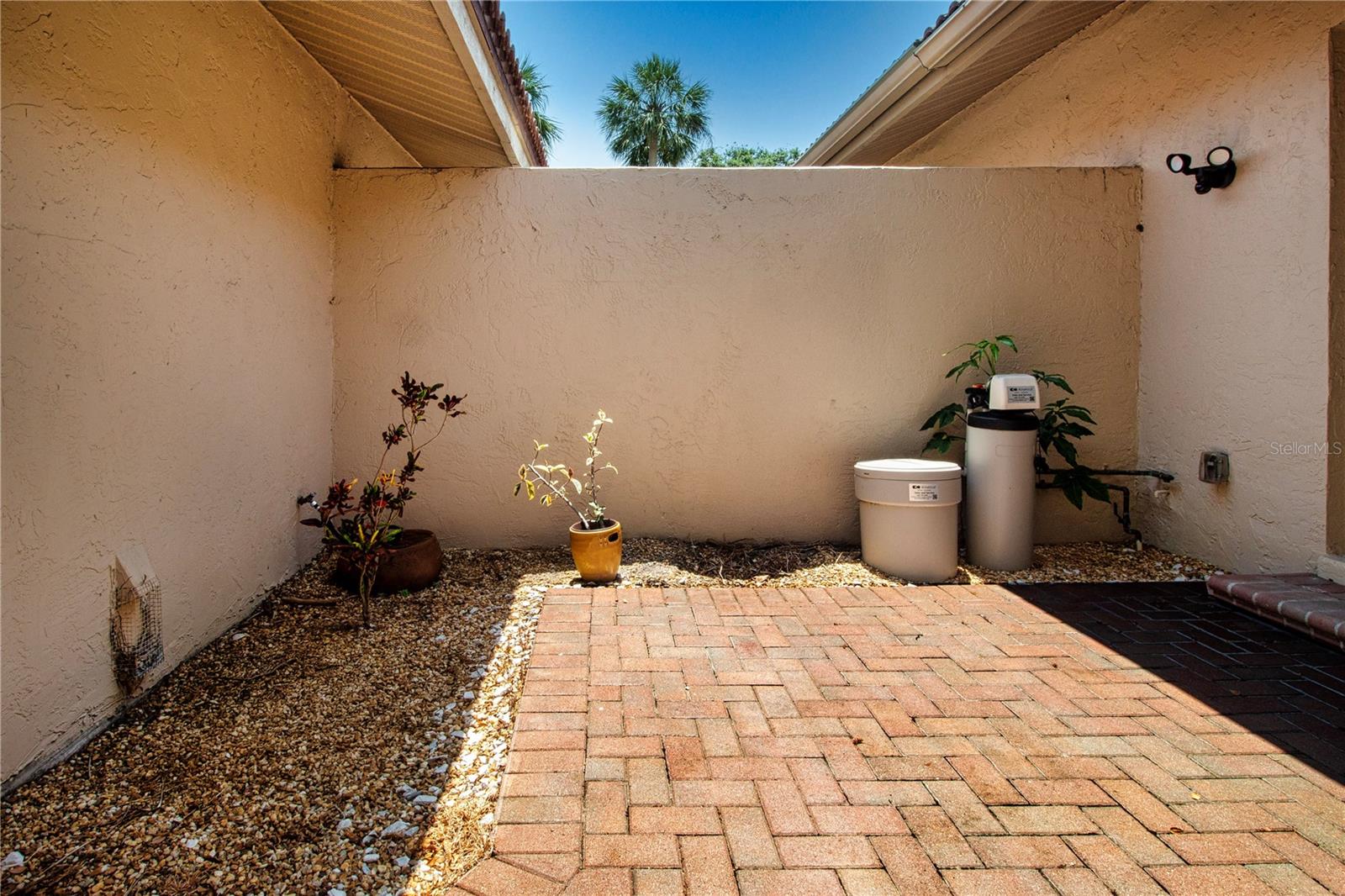 Image 8 of 48 For 4812 Kestral Park Circle 20