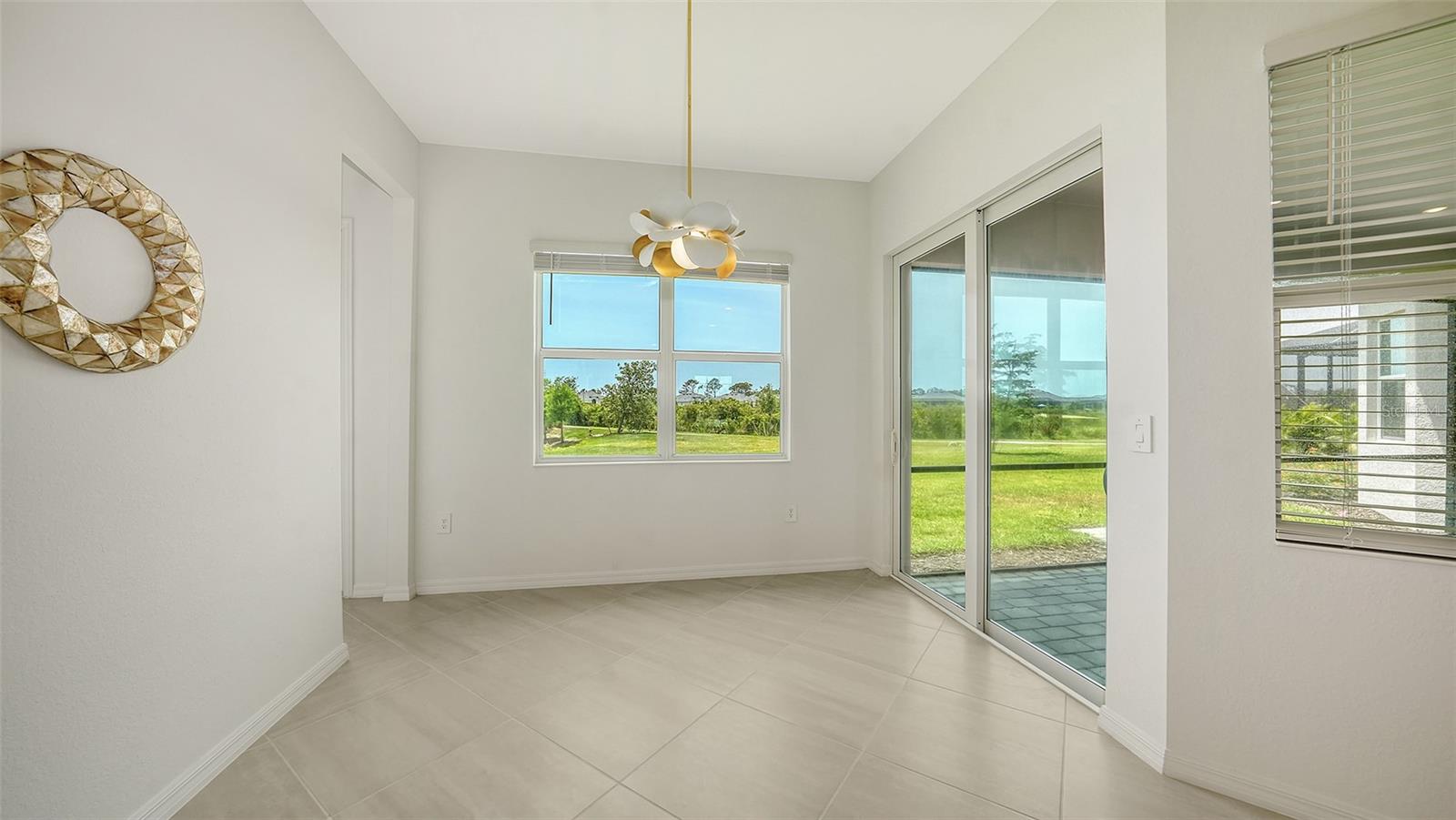 Image 21 of 59 For 17449 Sandpearl Road