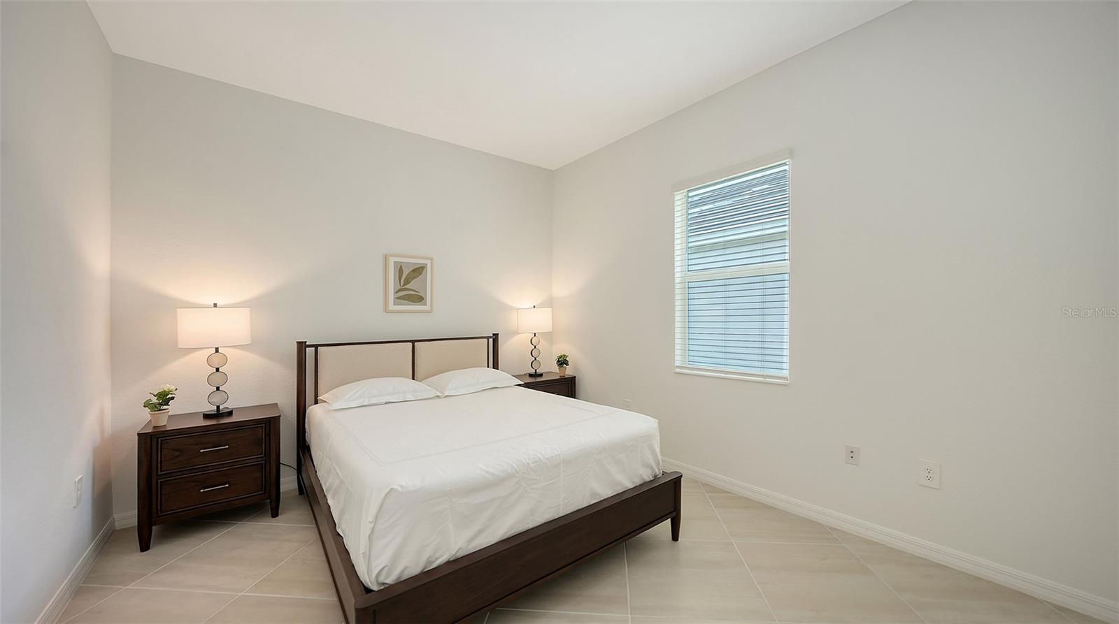 Image 27 of 59 For 17449 Sandpearl Road