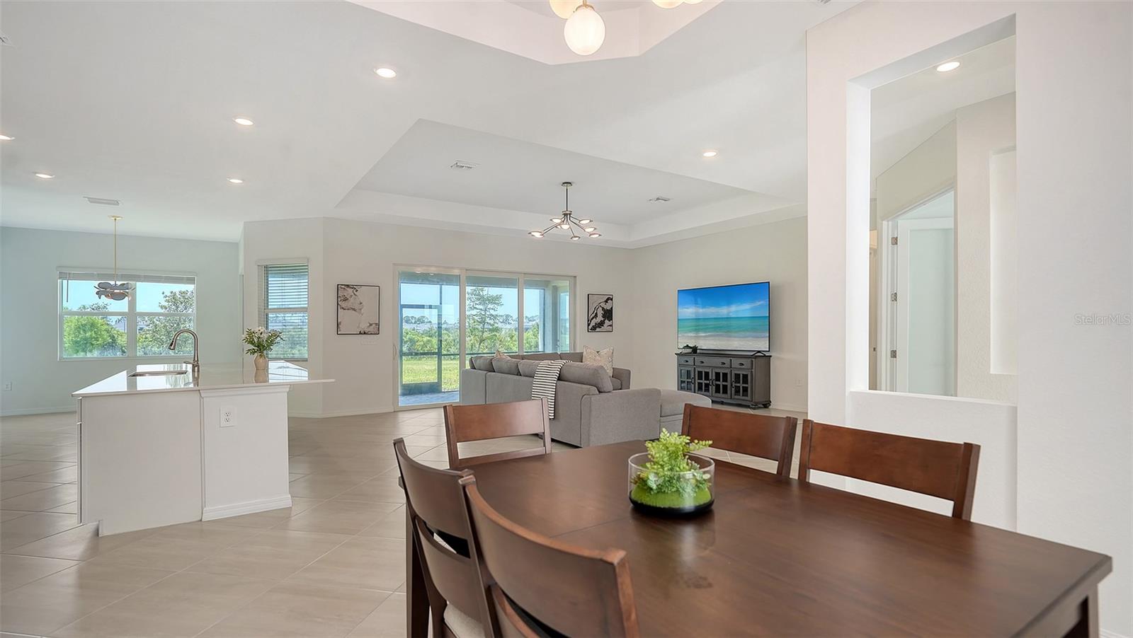 Image 7 of 59 For 17449 Sandpearl Road