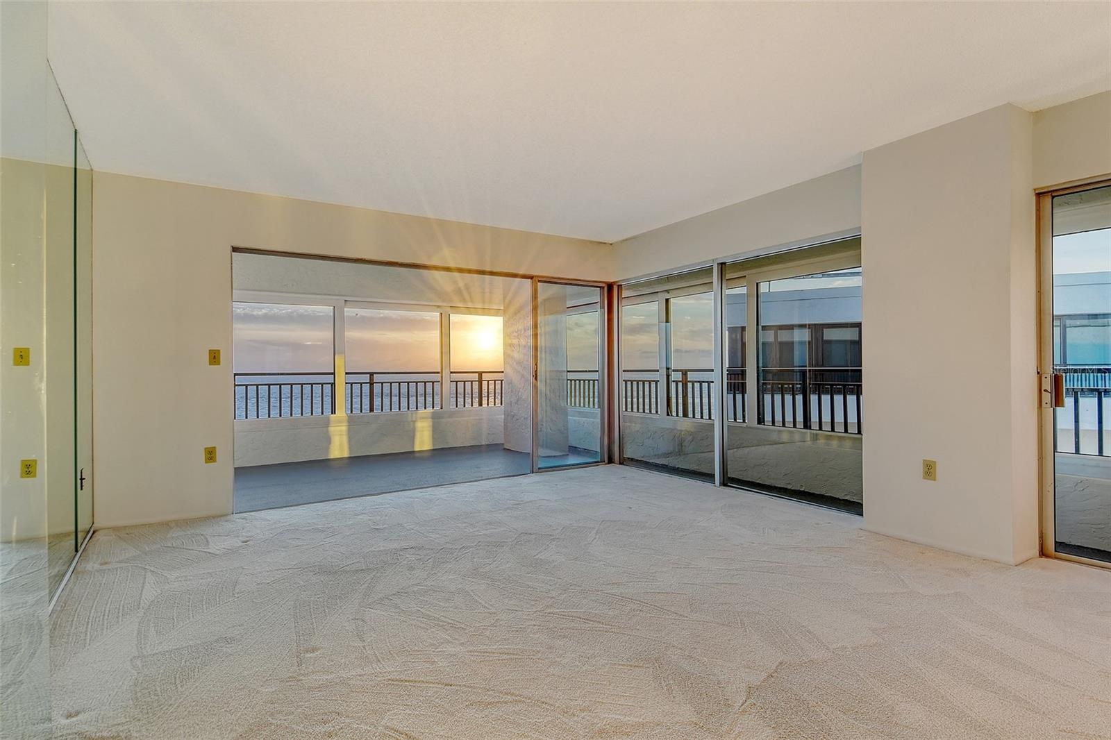 Image 16 of 69 For 20 Whispering Sands Drive 1201