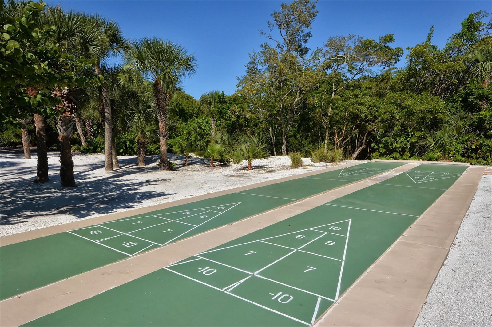 Image 54 of 69 For 20 Whispering Sands Drive 1201