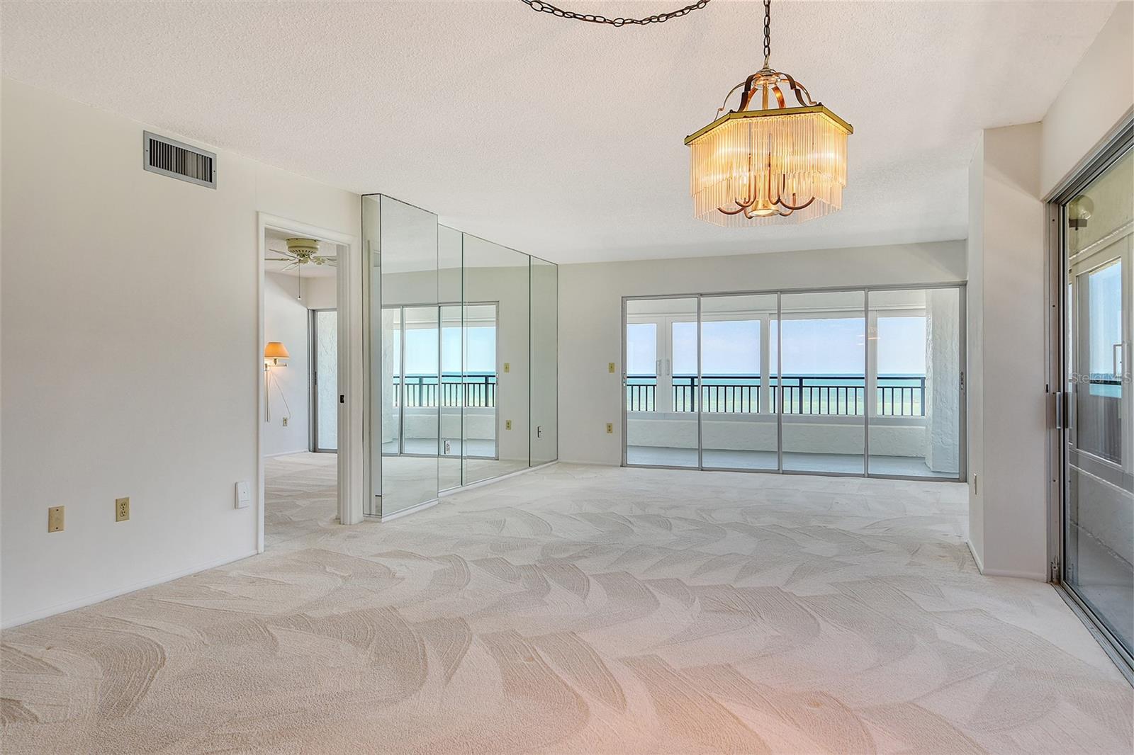 Image 9 of 69 For 20 Whispering Sands Drive 1201