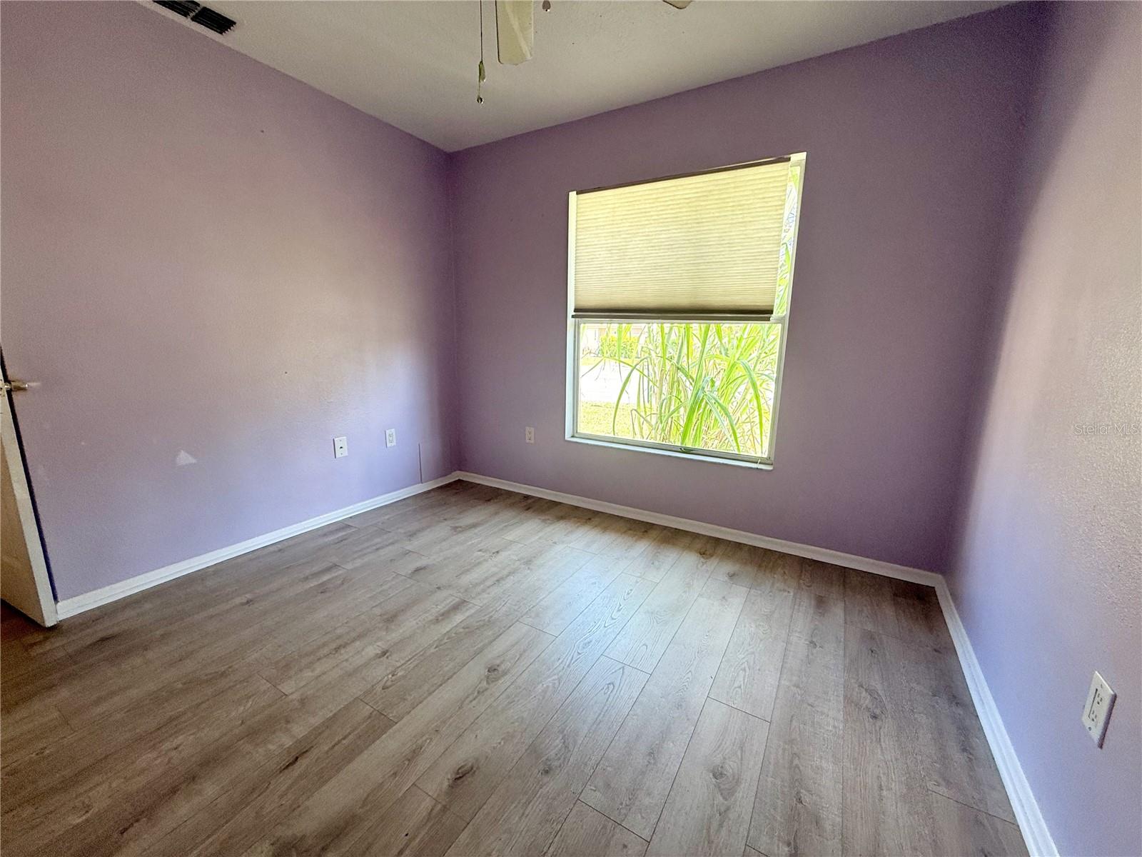 Image 10 of 20 For 1531 41st Avenue Drive E 24