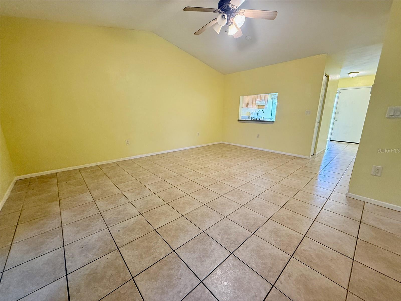 Image 3 of 20 For 1531 41st Avenue Drive E 24