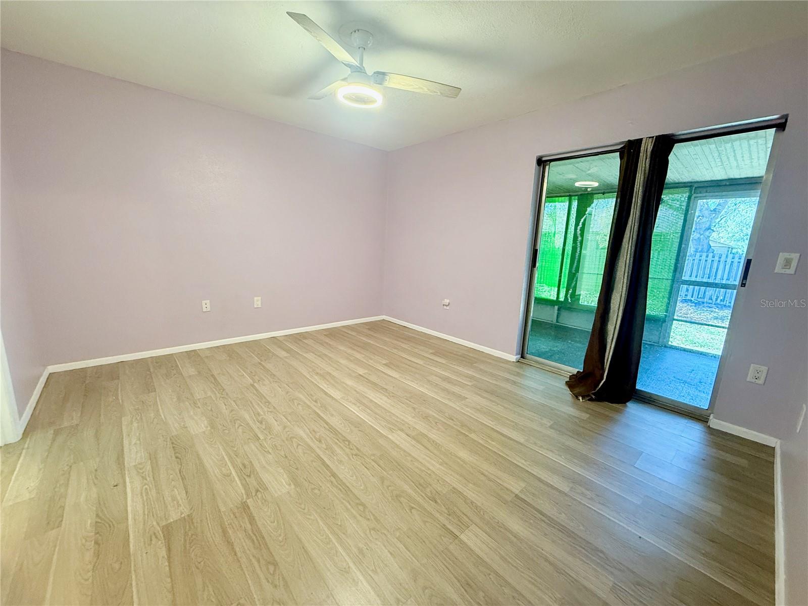 Image 7 of 20 For 1531 41st Avenue Drive E 24