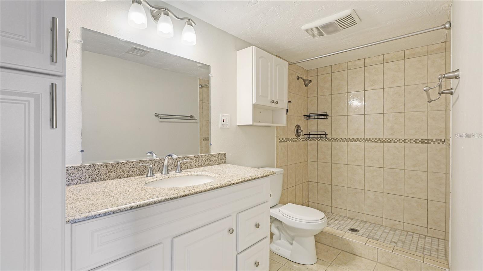 Image 15 of 25 For 6124 43rd Street W 404a
