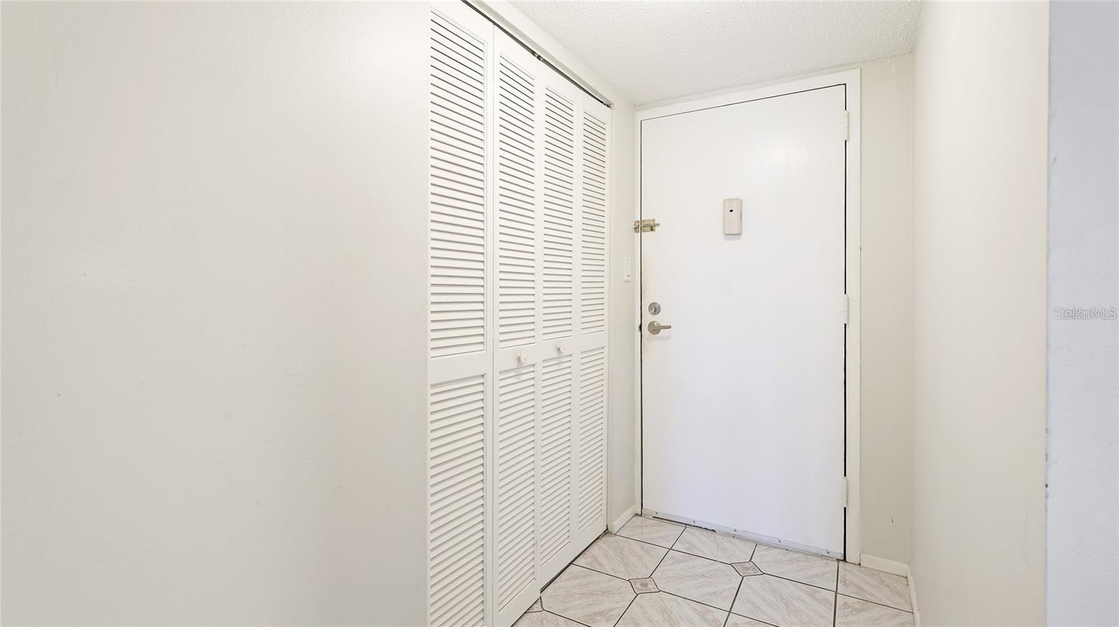 Image 3 of 25 For 6124 43rd Street W 404a