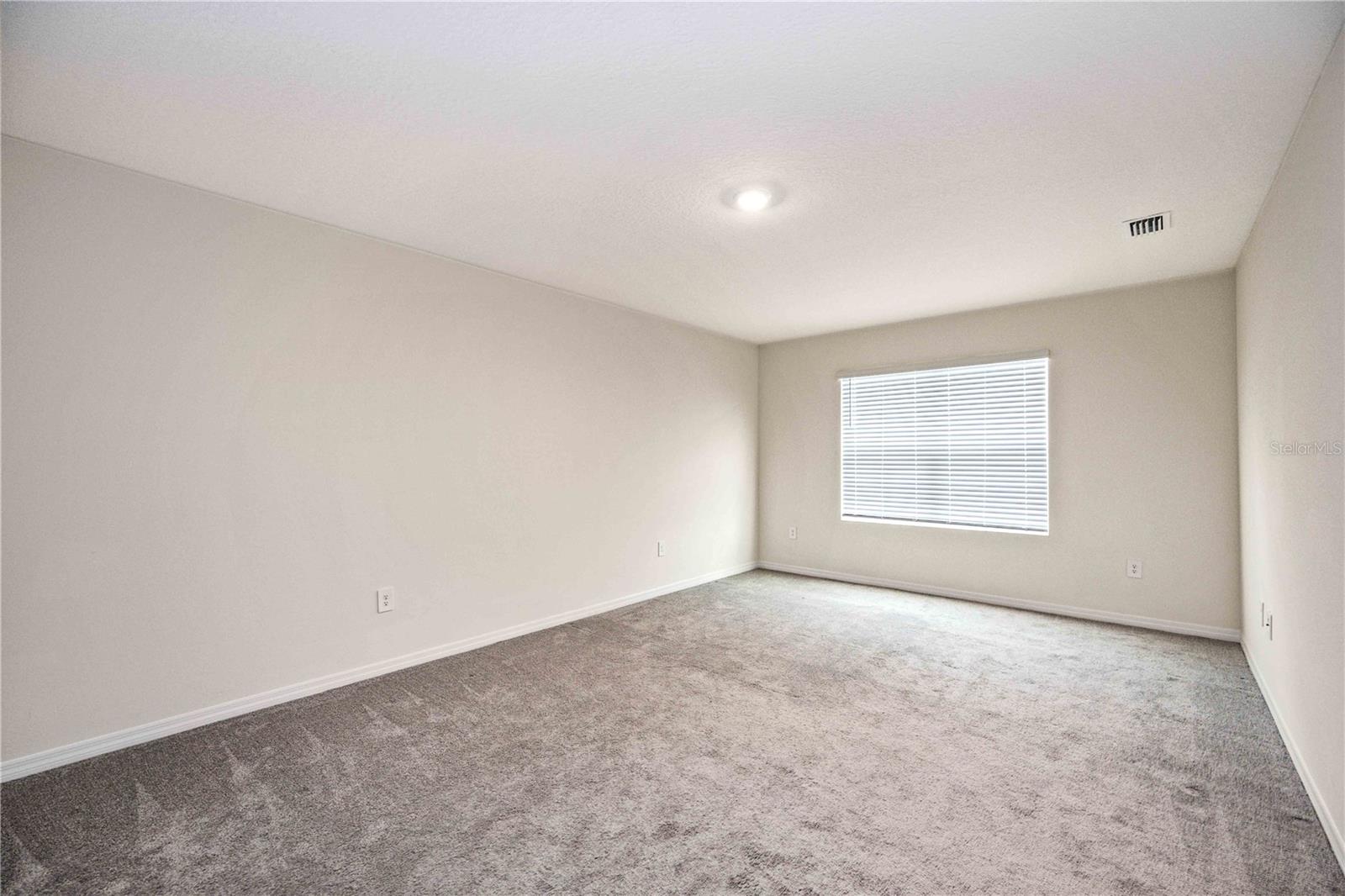 Image 13 of 25 For 17308 Reserva Drive
