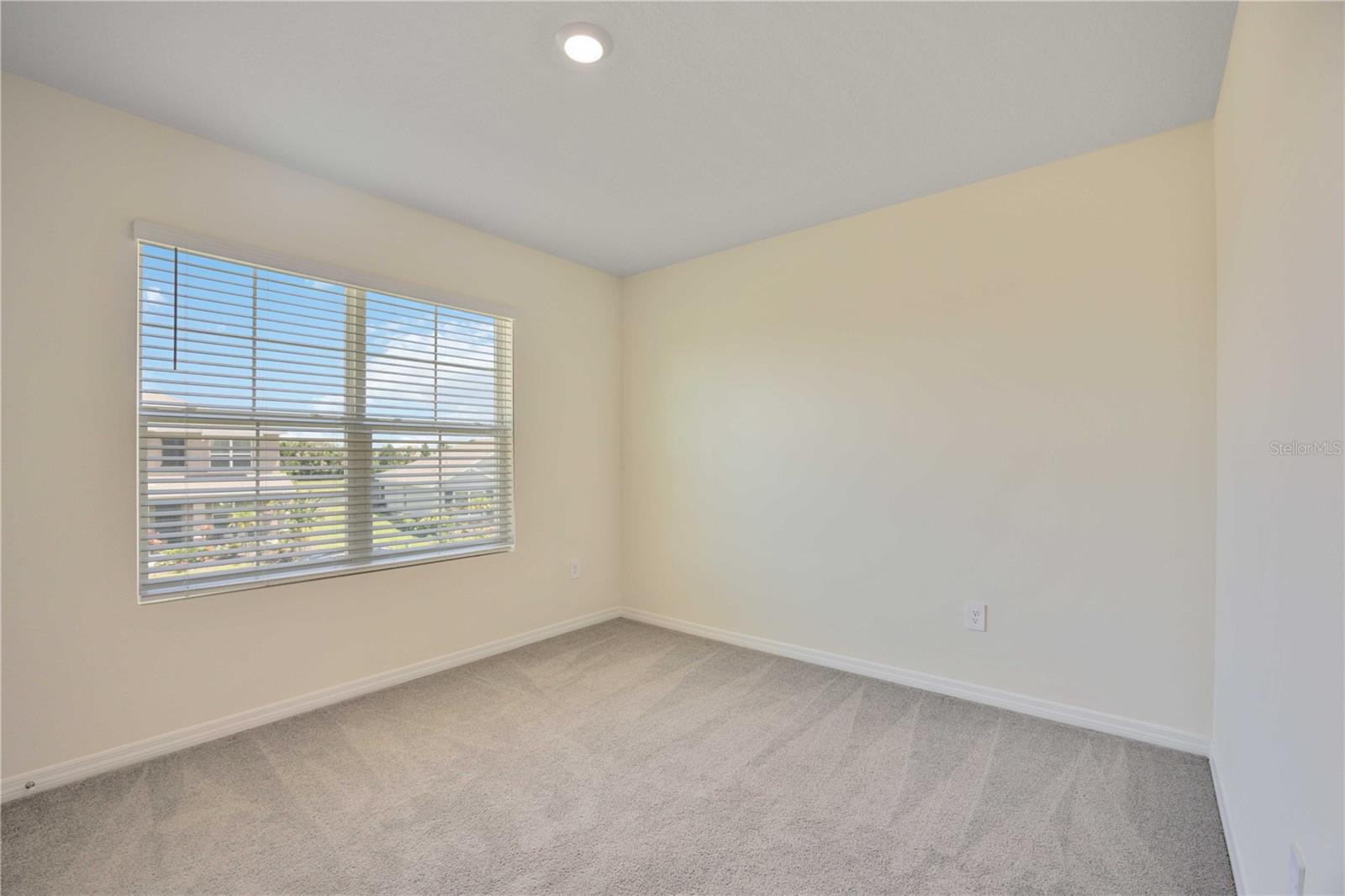 Image 16 of 25 For 17308 Reserva Drive