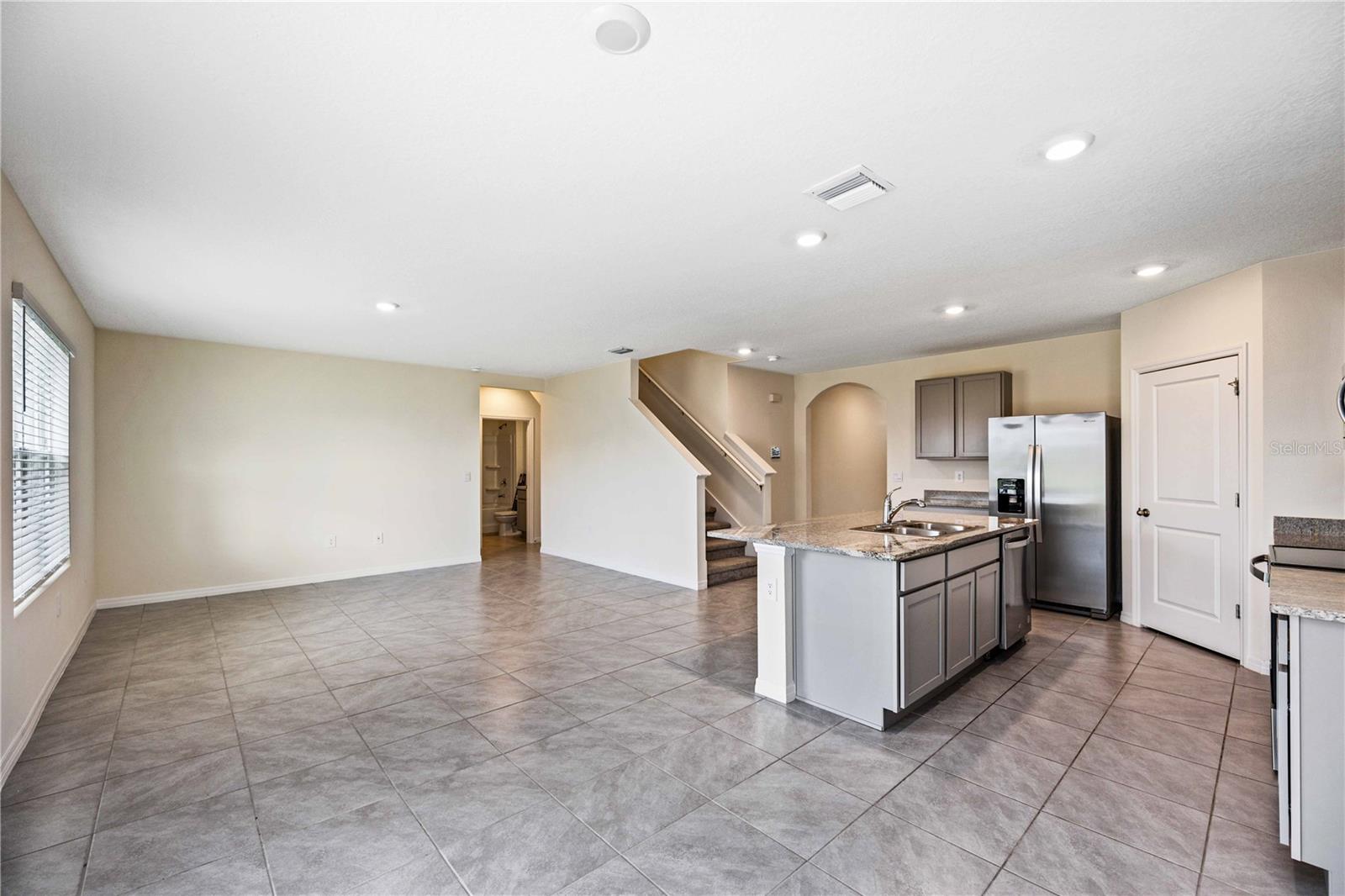 Image 5 of 25 For 17308 Reserva Drive