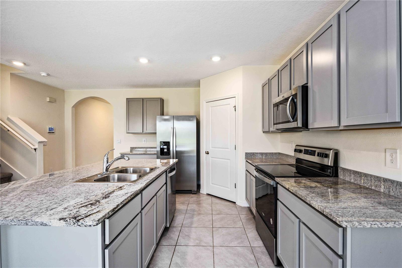 Image 6 of 25 For 17308 Reserva Drive