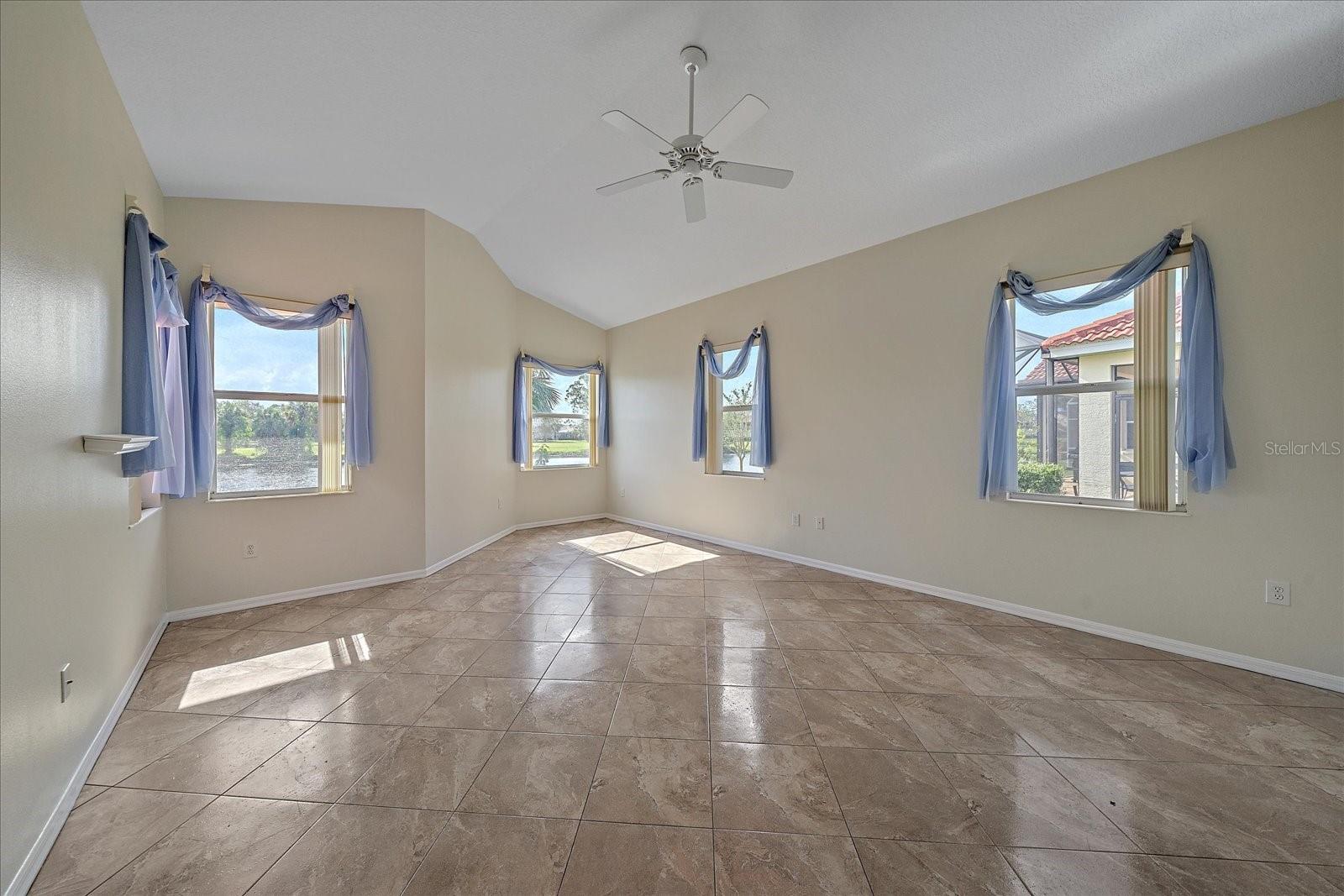Image 21 of 43 For 6408 Rookery Circle