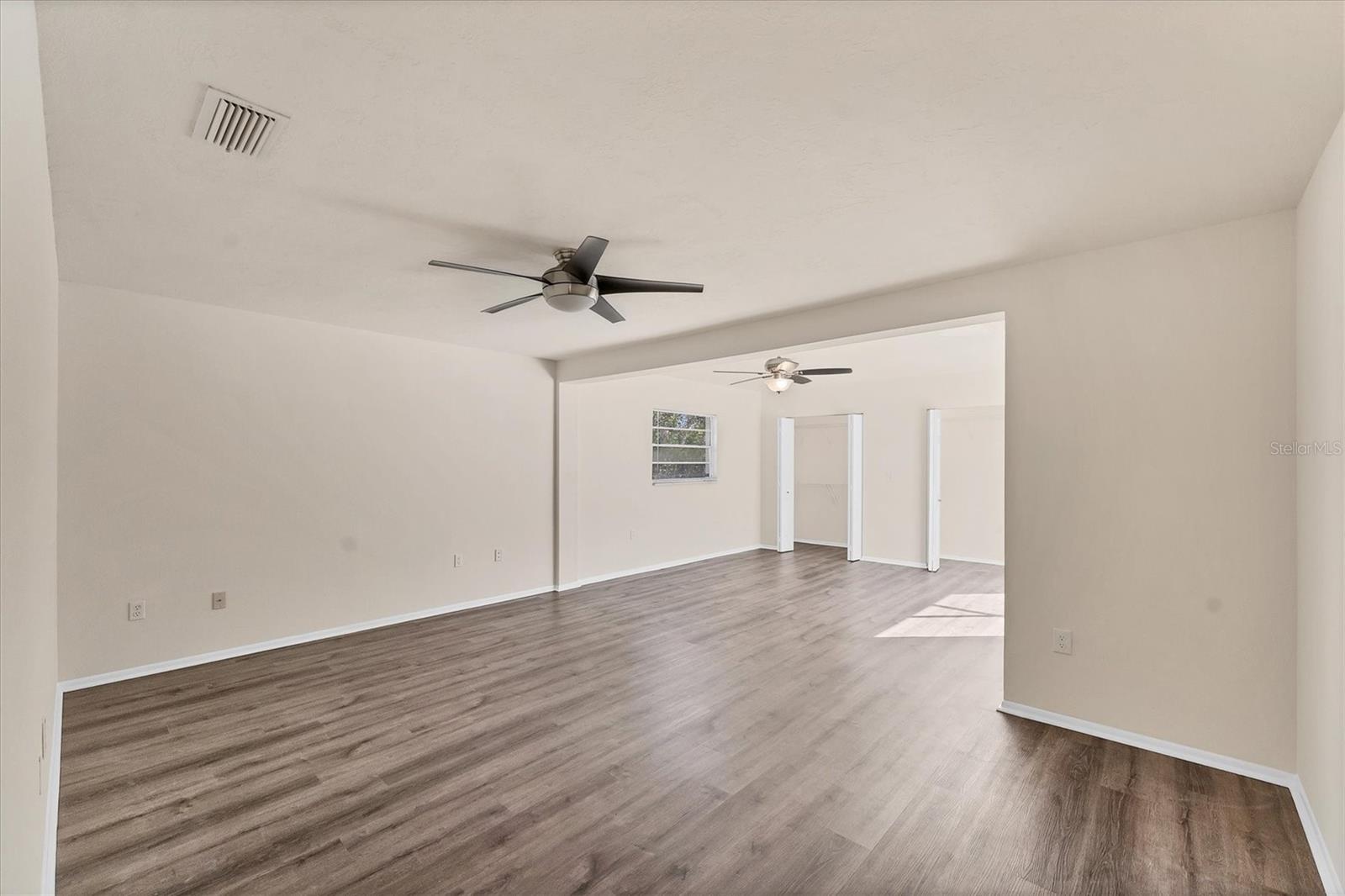 Image 12 of 35 For 4907 4th Avenue Circle Nw
