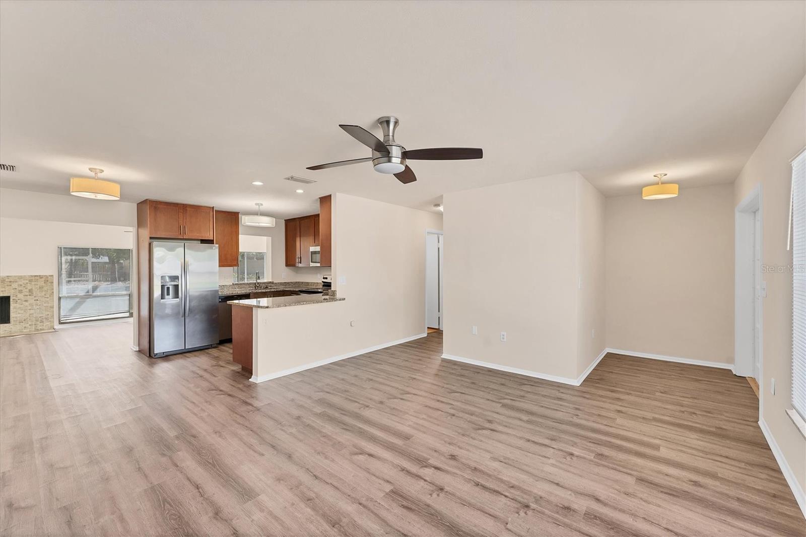 Image 6 of 35 For 4907 4th Avenue Circle Nw
