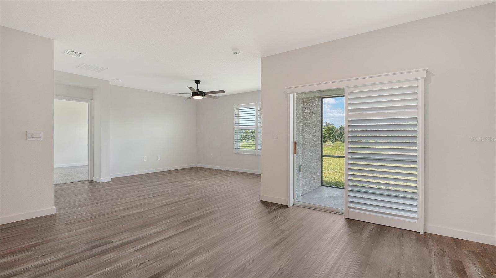 Image 6 of 30 For 17119 Barnwood Place