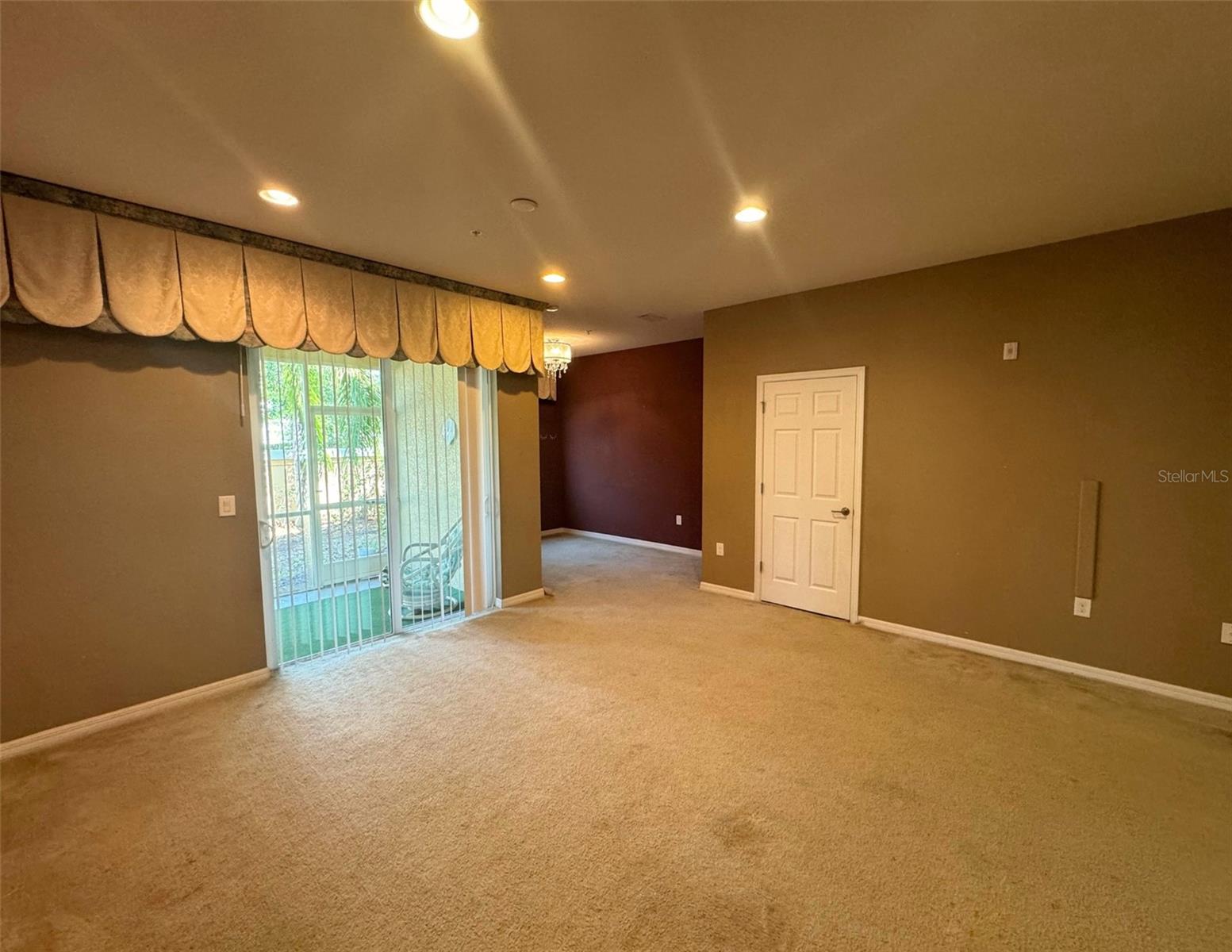 Image 4 of 15 For 8022 Moonstone Drive 1-104
