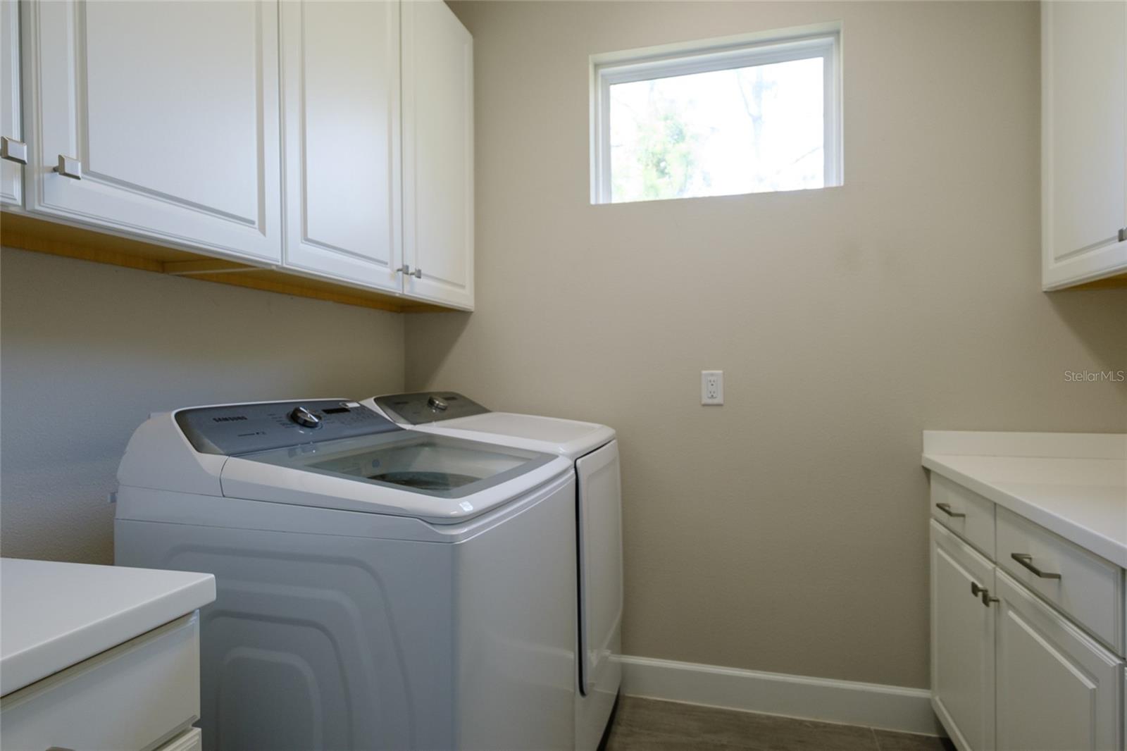 Image 27 of 46 For 5301 Bartolomeo Street