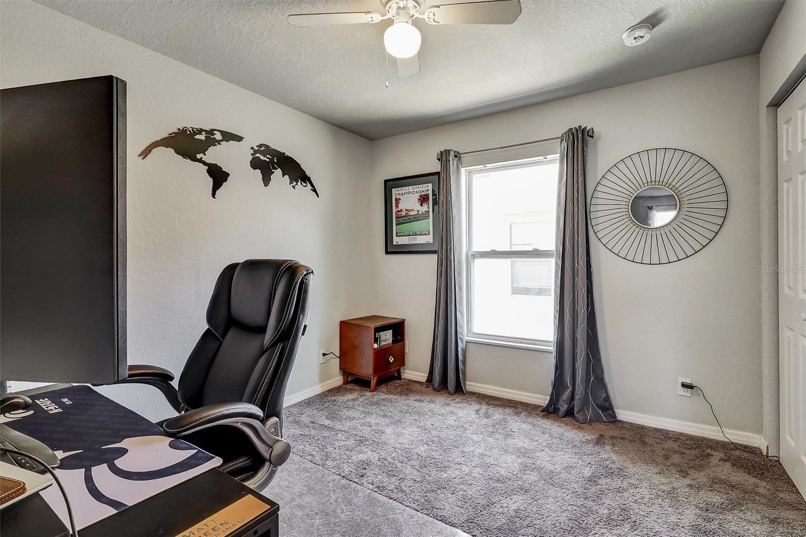 Image 17 of 21 For 4542 19th Avenue S