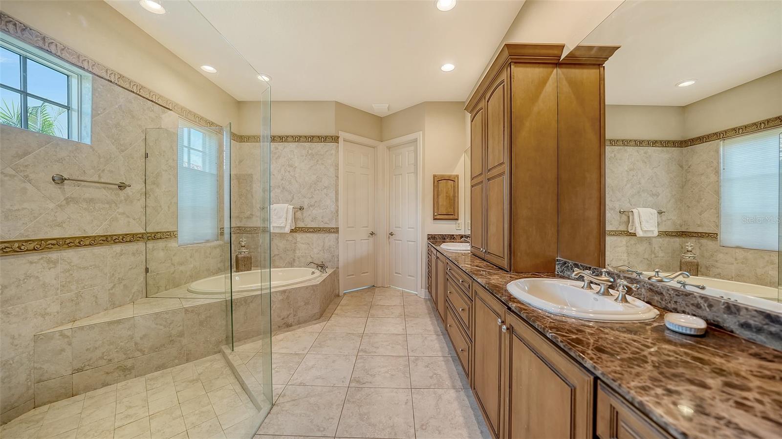 Image 33 of 79 For 8016 Bounty Lane