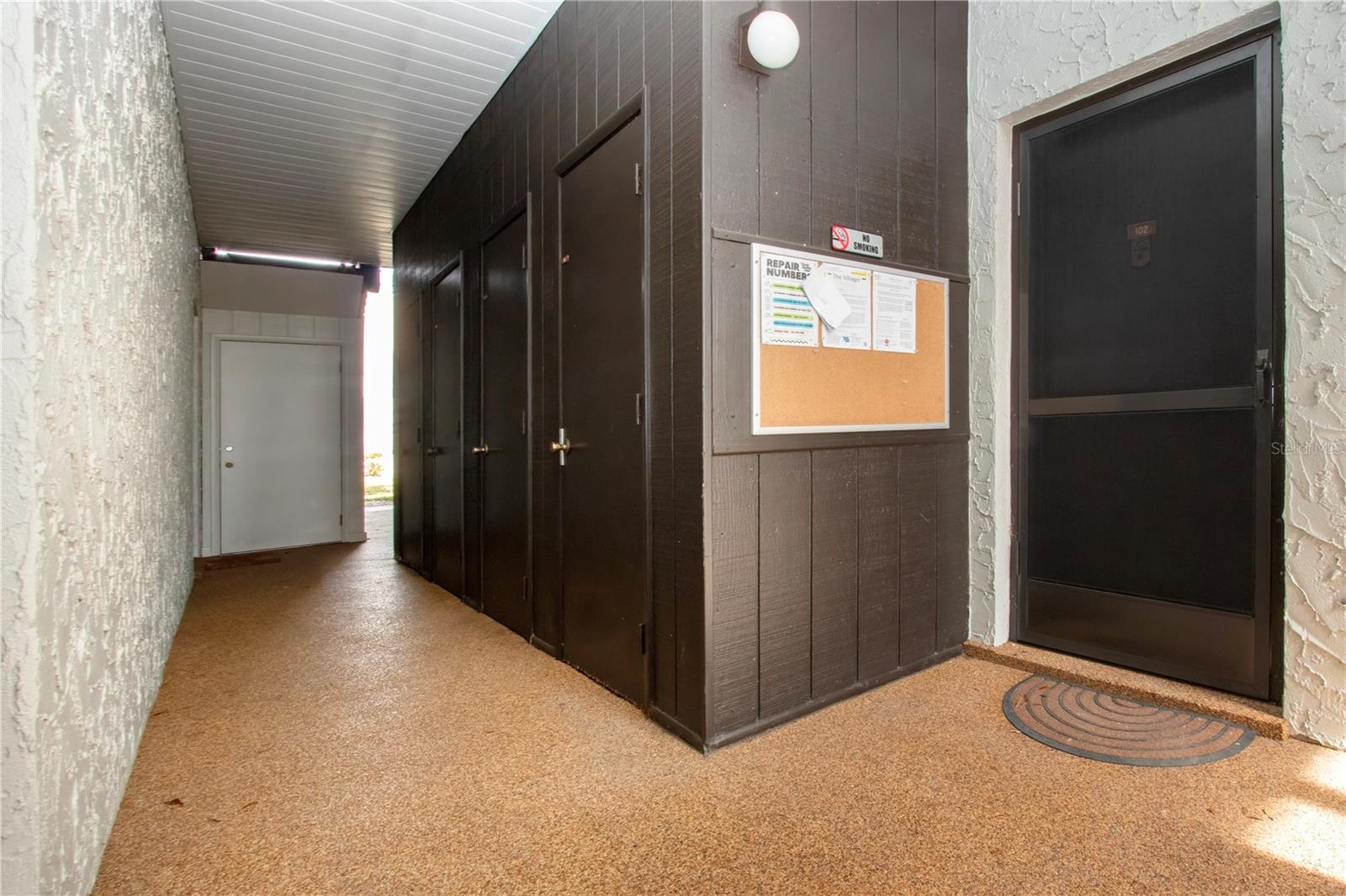 Image 8 of 51 For 3259 Beneva Road 102