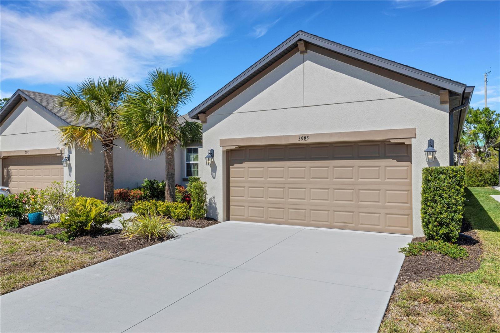 Details for 5985 Amberly Drive, BRADENTON, FL 34208